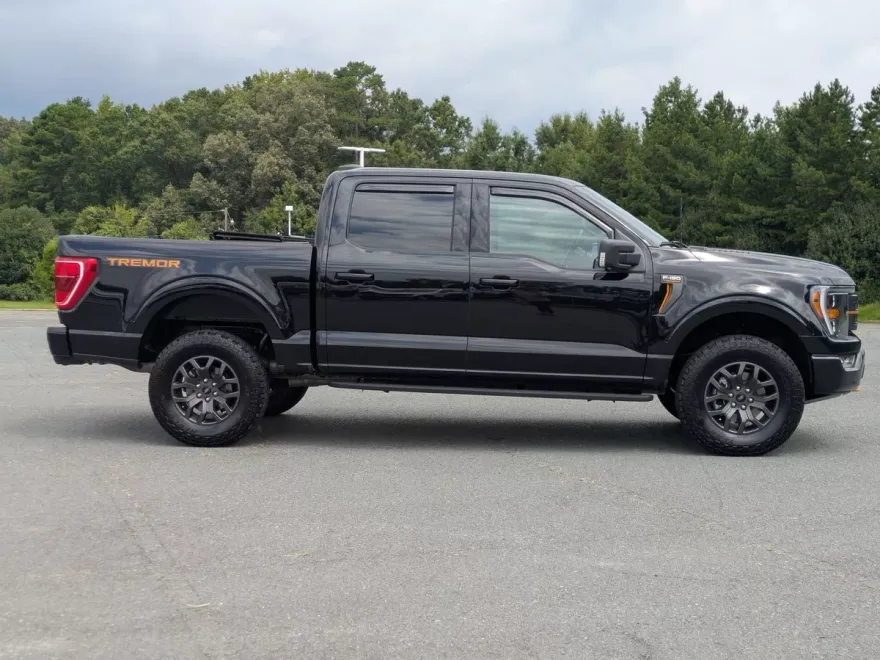 2023 Ford F-150 Tremor photo 1