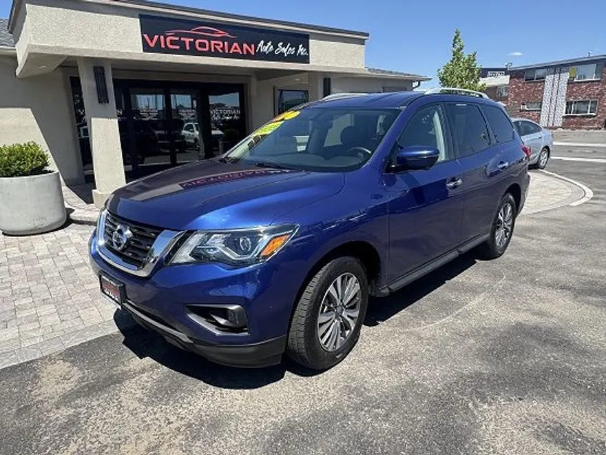 2020 Nissan Pathfinder 4x4 SL photo 1