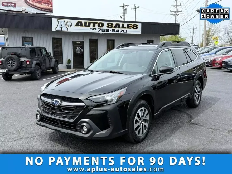 2023 Subaru Outback Premium photo 1