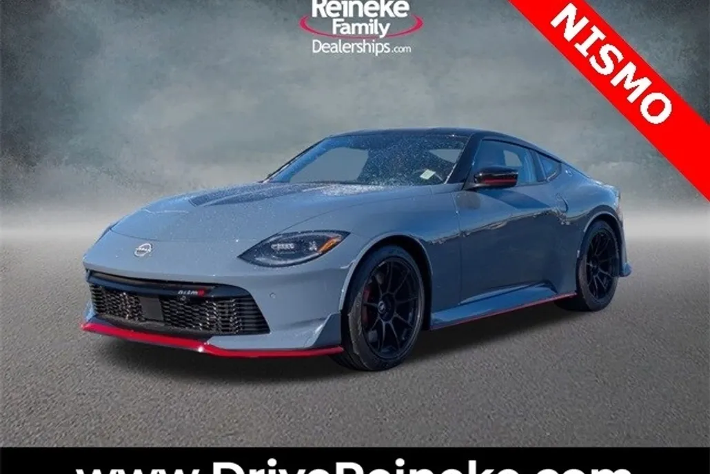2024 Nissan Z Nismo photo 1
