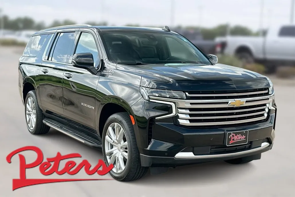 2021 Chevrolet Suburban High Country photo 1