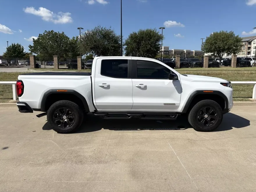 2024 Gmc Canyon Elevation photo 1