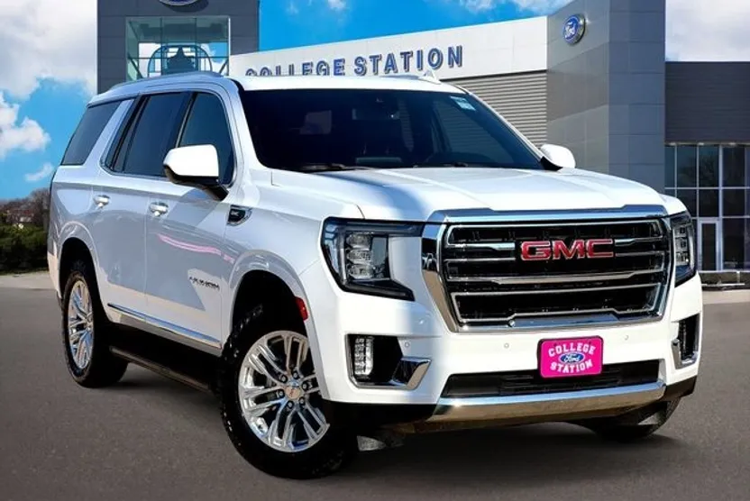 2023 Gmc Yukon SLT photo 1