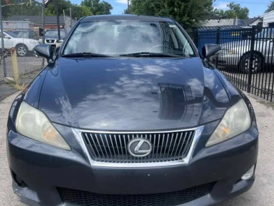2010 Lexus IS 250 photo 1