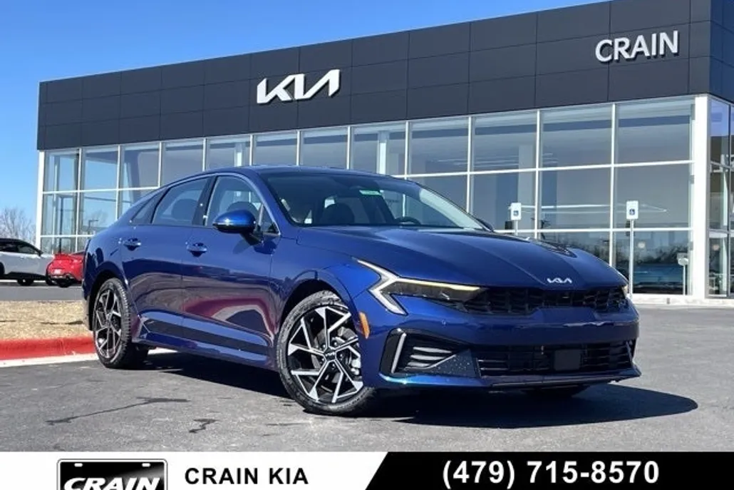 2025 Kia K5 EX photo 1