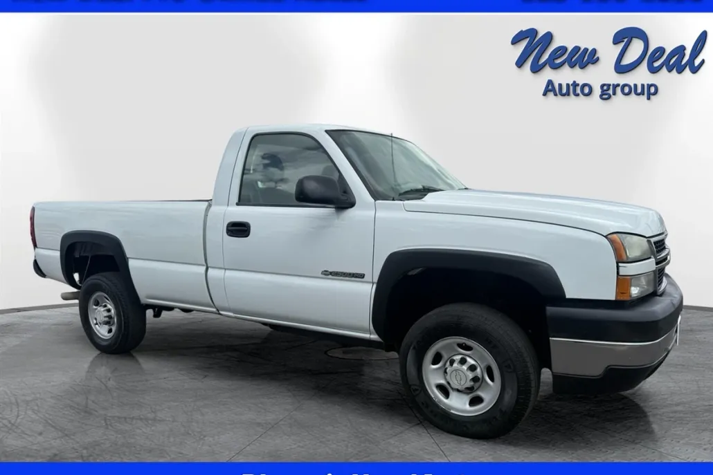 2006 Chevrolet Silverado 2500HD LS photo 1