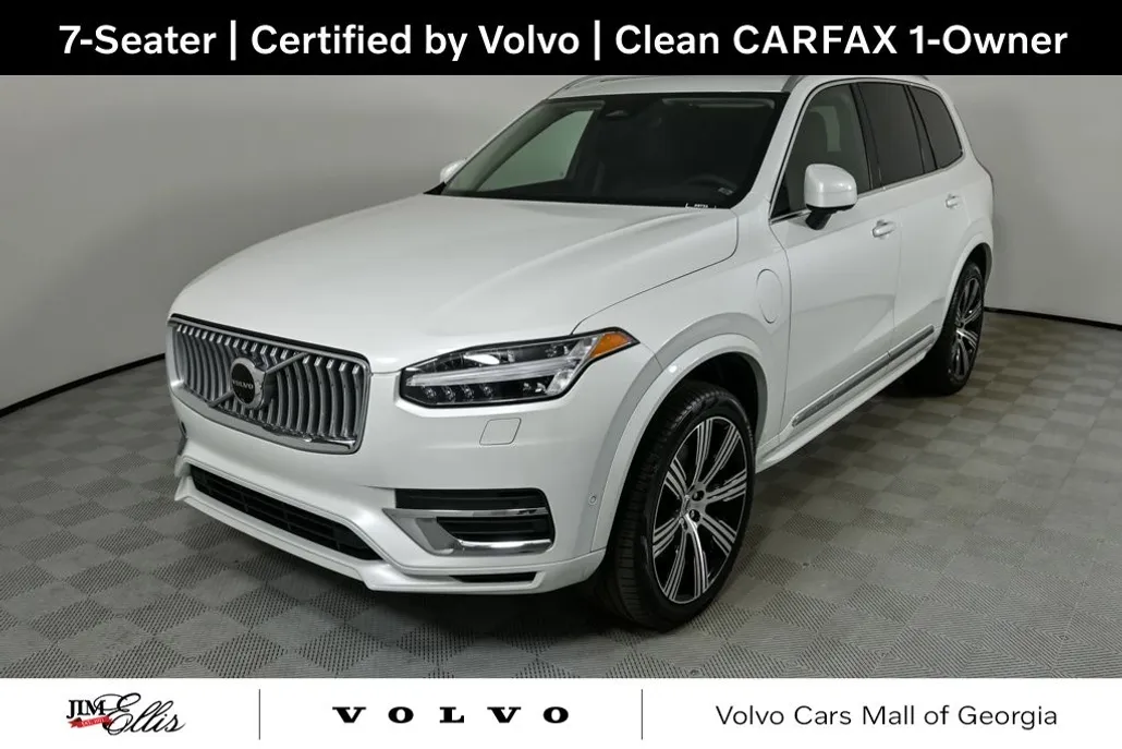2024 Volvo XC90 T8 Plus photo 1