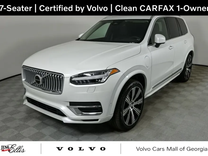 2024 Volvo XC90 T8 Plus photo 1