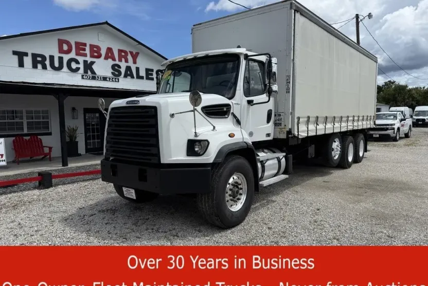 2016 Freightliner 108SD photo 1
