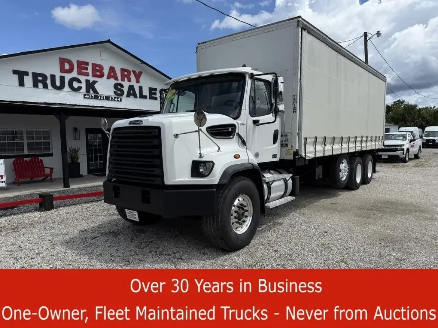 2016 Freightliner 108SD photo 1
