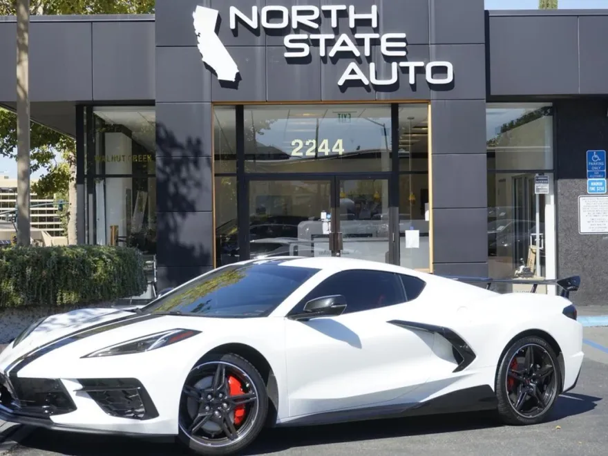 2020 Chevrolet Corvette Stingray 2LT Z51 photo 1