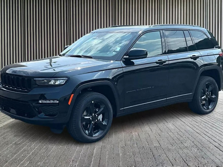 2025 Jeep Grand Cherokee Limited photo 1