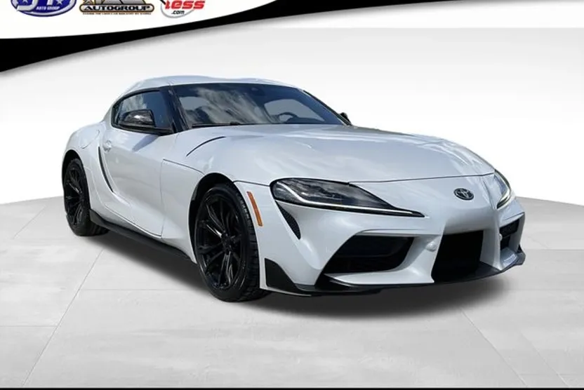 2021 Toyota Supra 2.0 photo 1