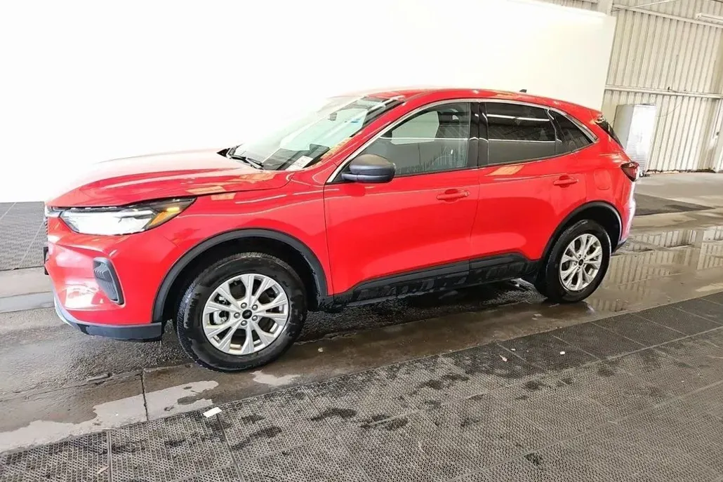 2024 Ford Escape Active photo 1