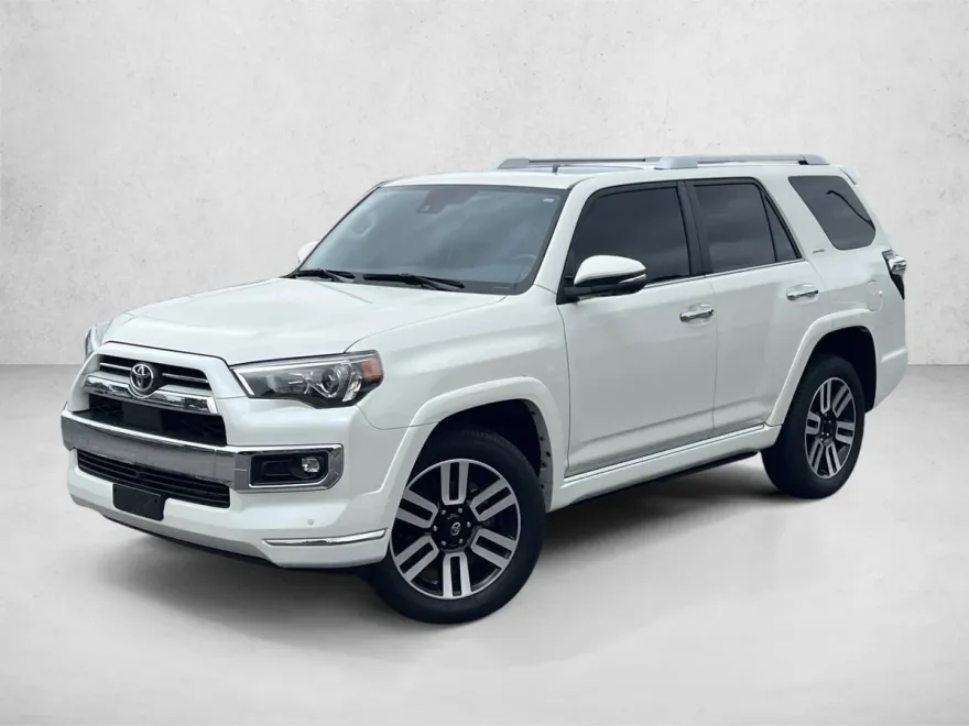 2023 Toyota 4Runner Limited photo 1