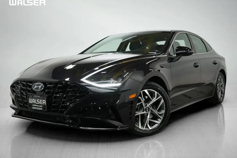 2023 Hyundai Sonata SEL photo 1