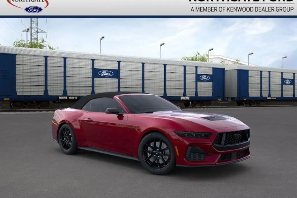 2025 Ford Mustang GT Premium Convertible photo 1