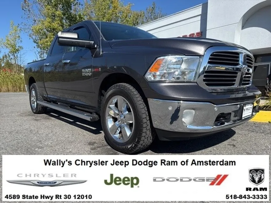 2016 Ram 1500 SLT photo 1