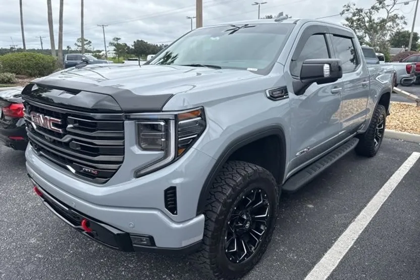 2025 Gmc Sierra 1500 AT4 photo 1