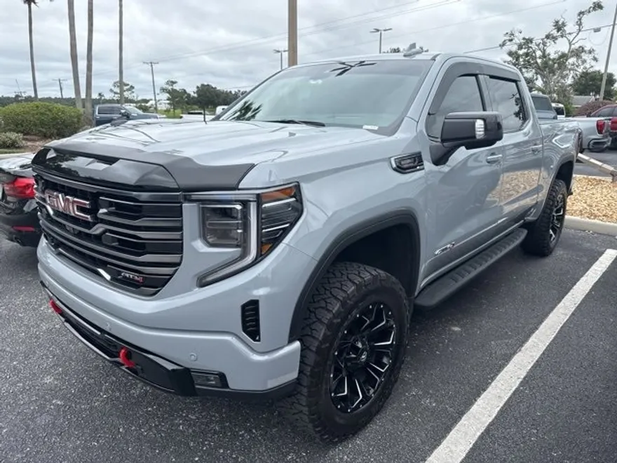 2025 Gmc Sierra 1500 AT4 photo 1
