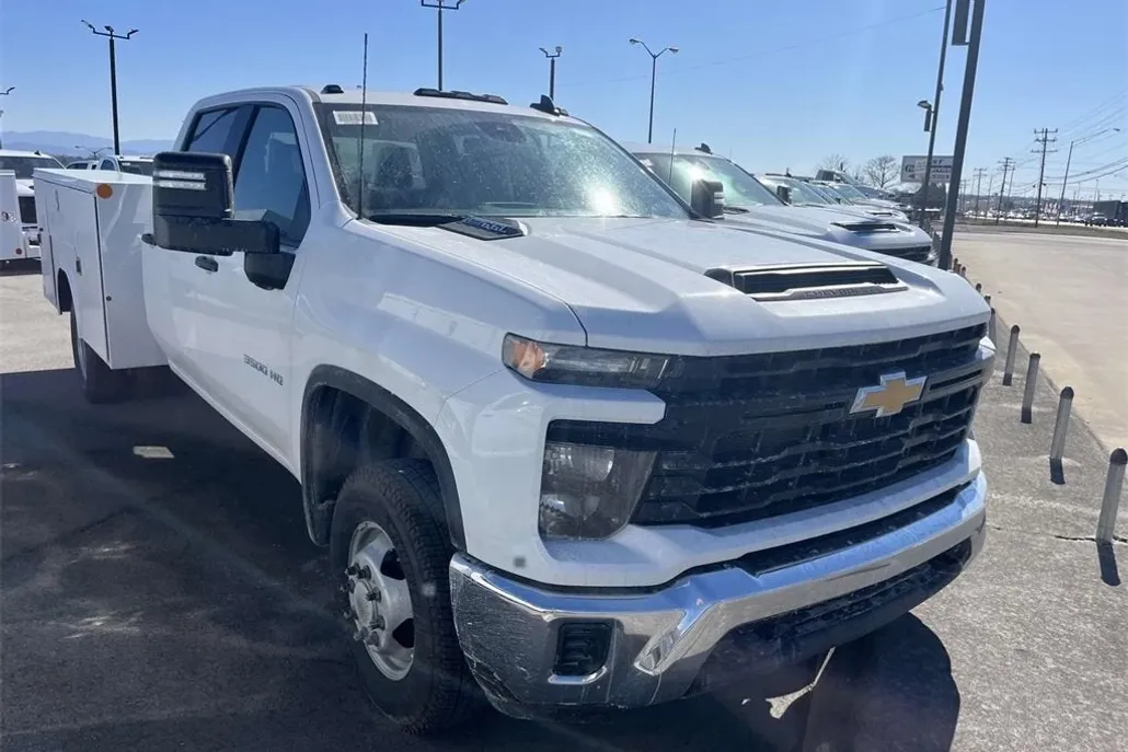 2024 Chevrolet Silverado 3500HD Work Truck photo 1