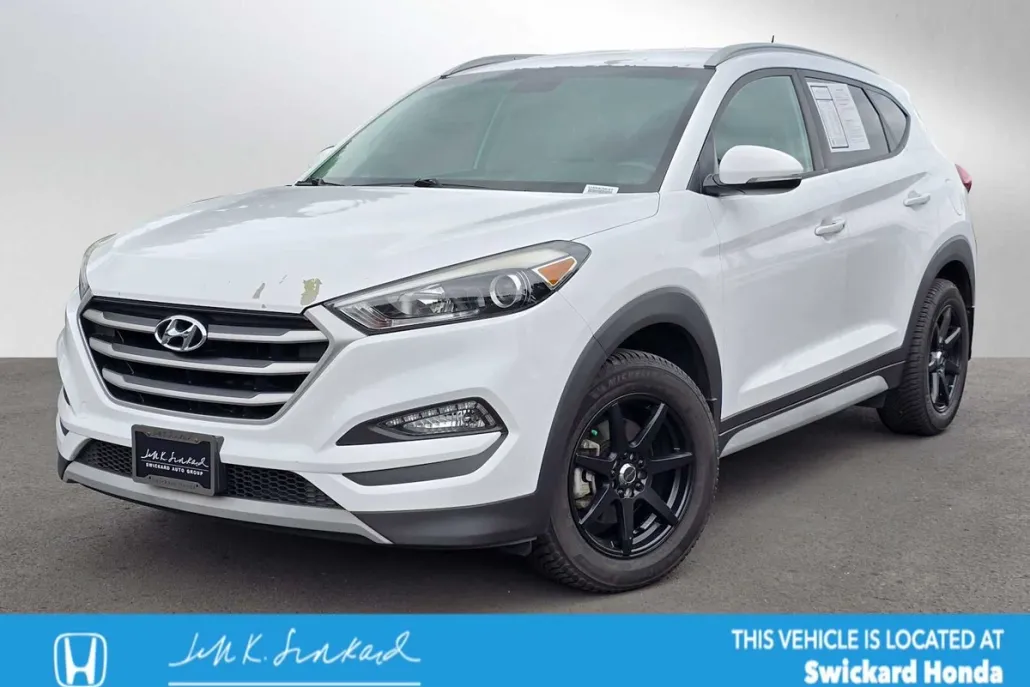 2017 Hyundai Tucson Sport photo 1
