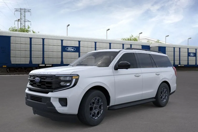 2025 Ford Expedition photo 1