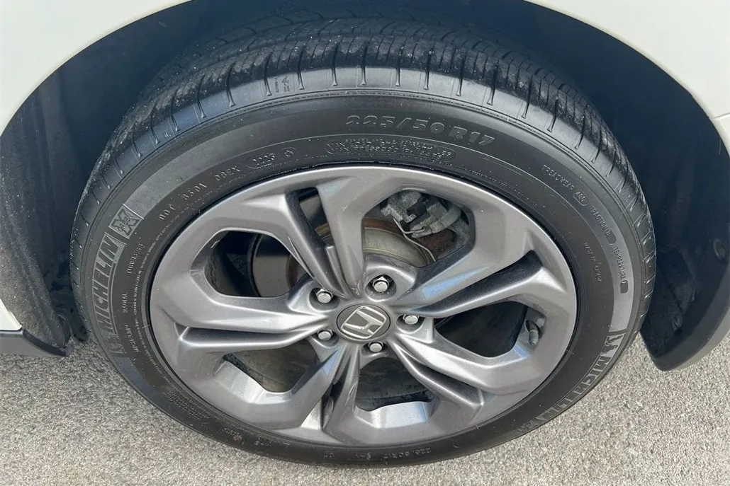 2023 Honda Accord EX photo 1