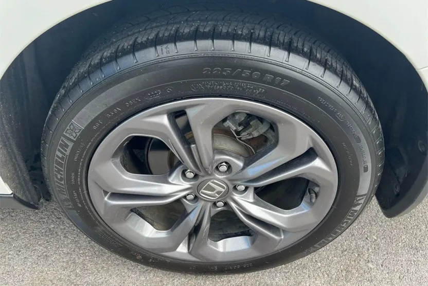2023 Honda Accord EX photo 1