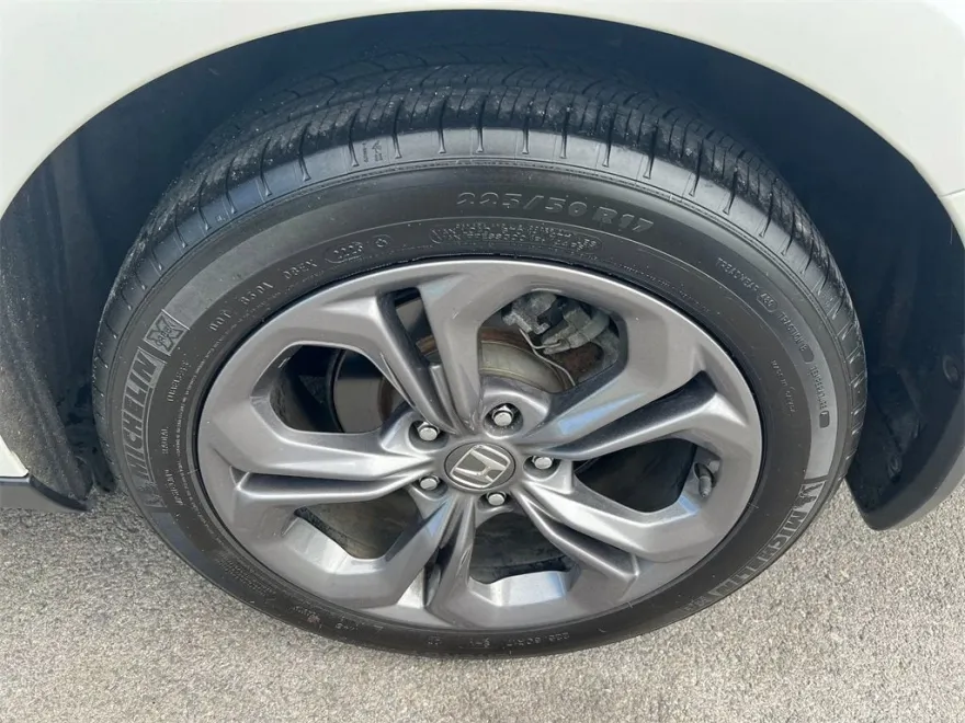 2023 Honda Accord EX photo 1