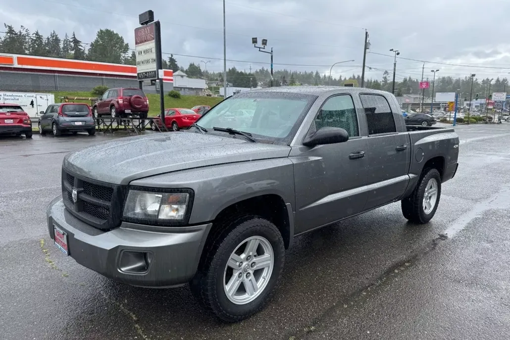 2008 Dodge Dakota SXT photo 1