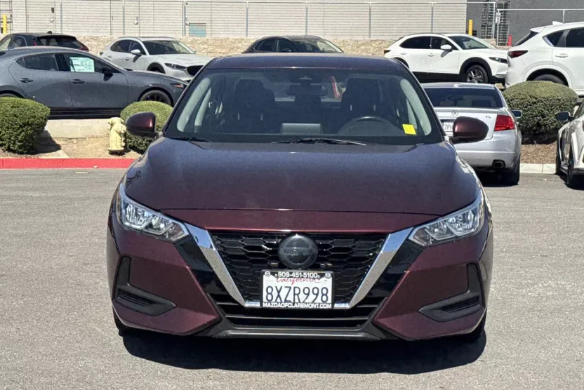 2022 Nissan Sentra SV photo 1