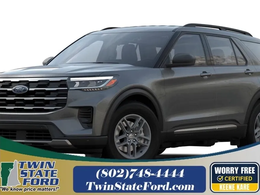 2025 Ford Explorer photo 1