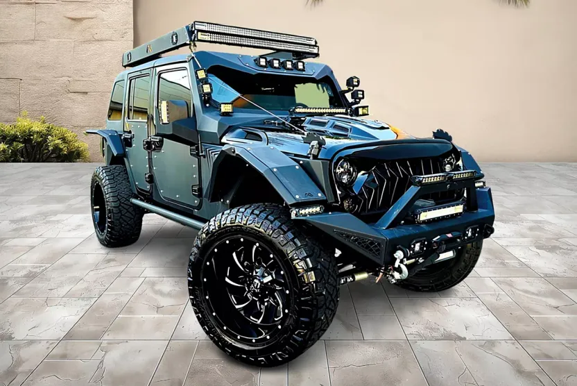 2013 Jeep Wrangler Unlimited Sahara photo 1