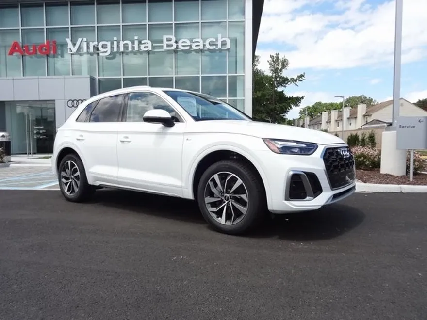 2024 Audi Q5 45 S line Premium photo 1