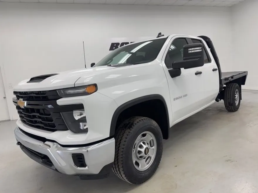 2025 Chevrolet Silverado 2500HD photo 1