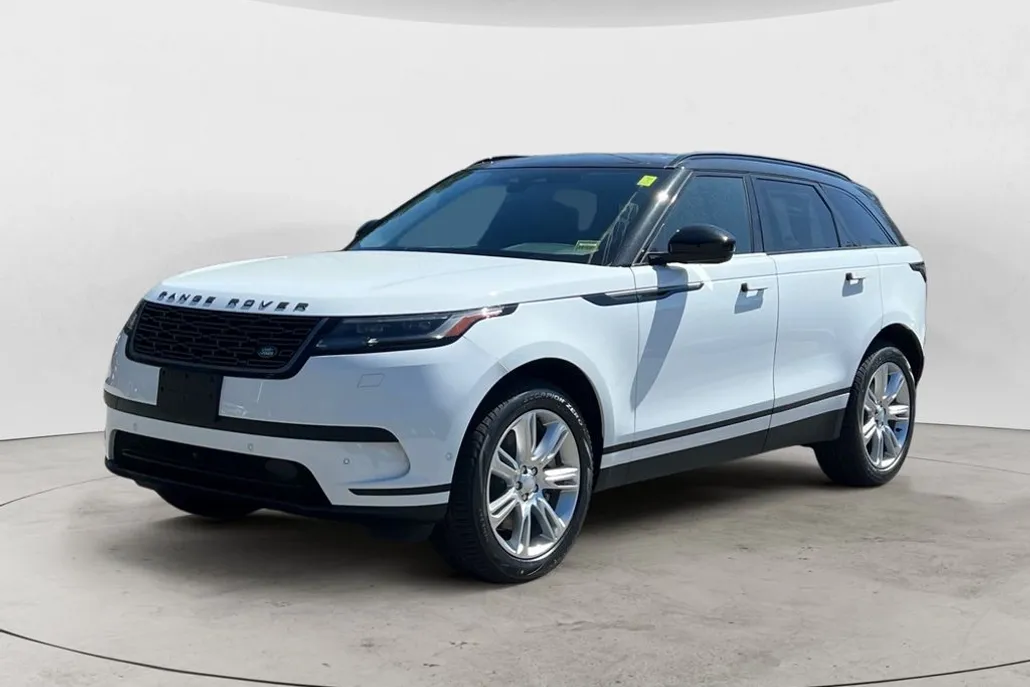 2026 Land Rover Range Rover Velar P250 S photo 1