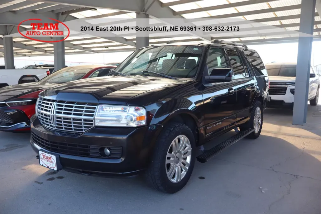 2014 Lincoln Navigator Base photo 1