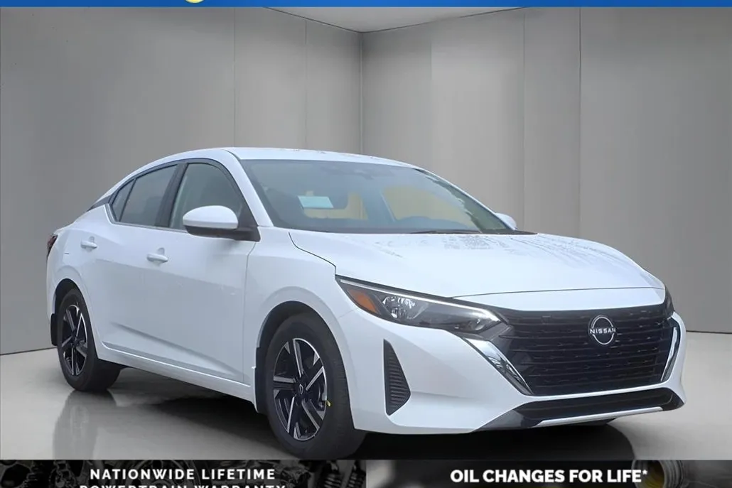 2025 Nissan Sentra SV photo 1