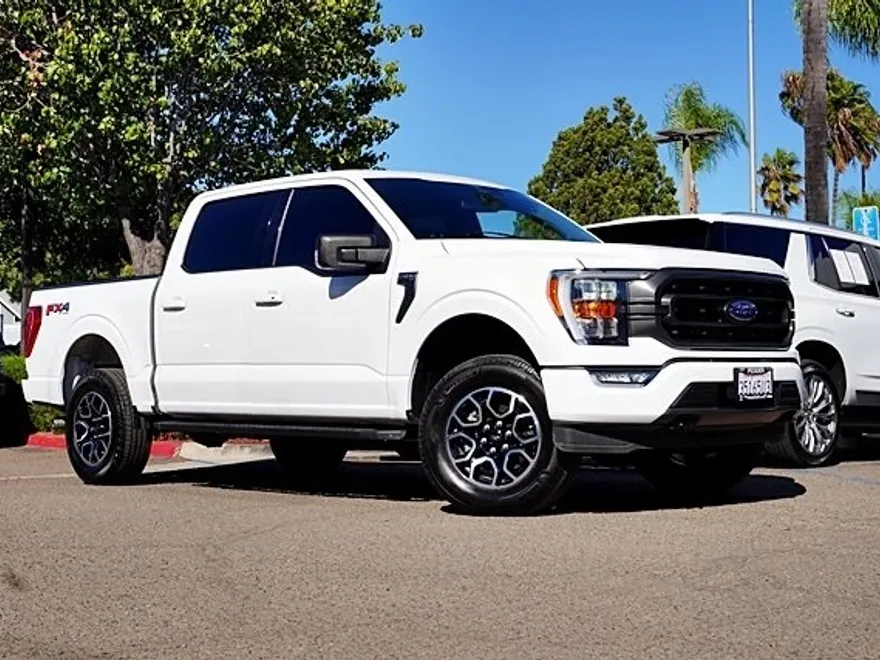 2023 Ford F-150 XLT photo 1