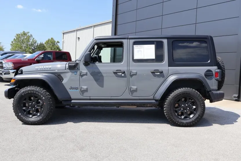 2023 Jeep Wrangler Willys 4xe photo 1