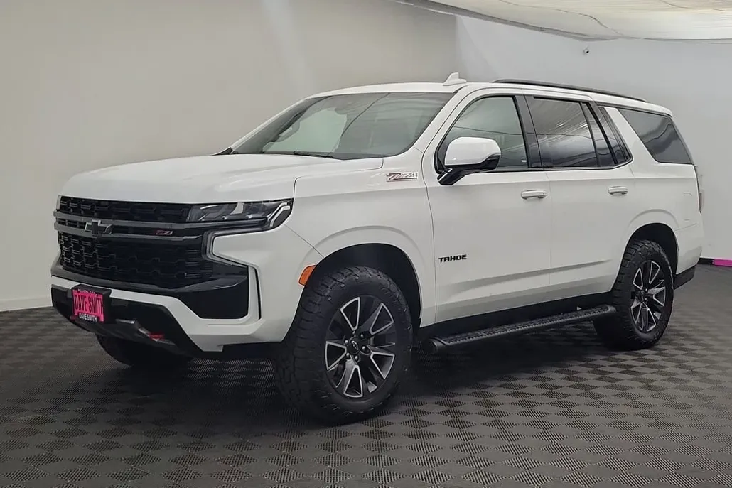 2022 Chevrolet Tahoe Z71 photo 1