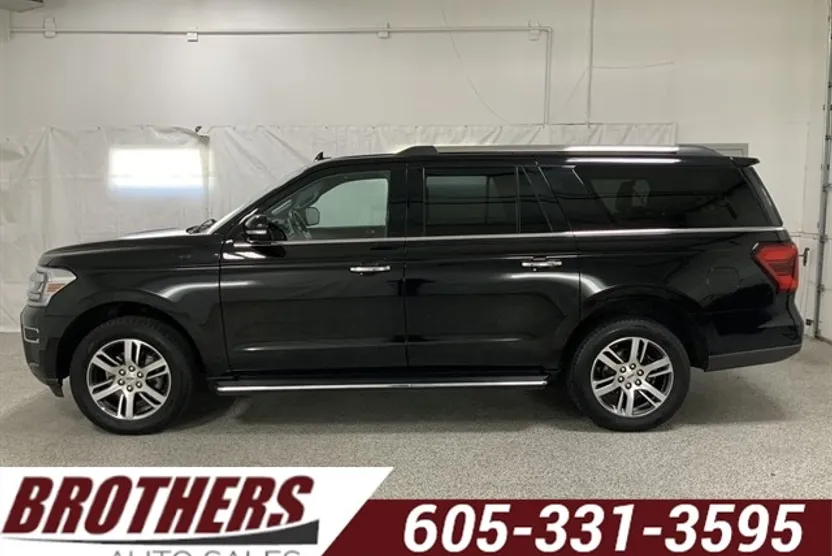 2023 Ford Expedition MAX Limited photo 1