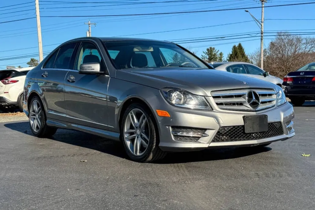 2013 Mercedes Benz C 300 Sport 4MATIC photo 1