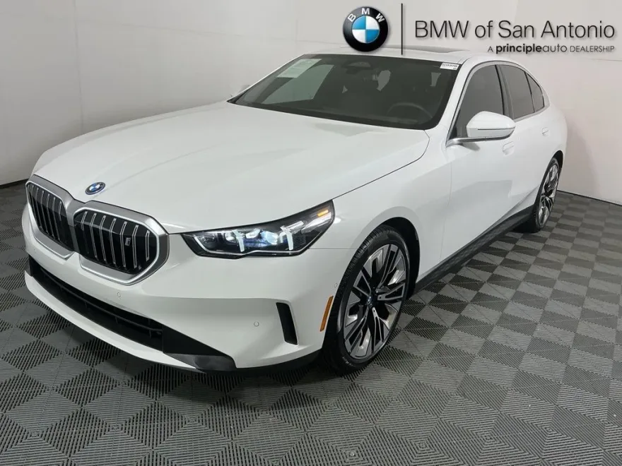 2025 Bmw i5 eDrive40 photo 1