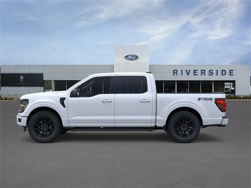 2025 Ford F-150 XLT photo 1