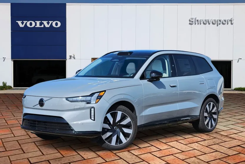 2025 Volvo EX90 Ultra photo 1
