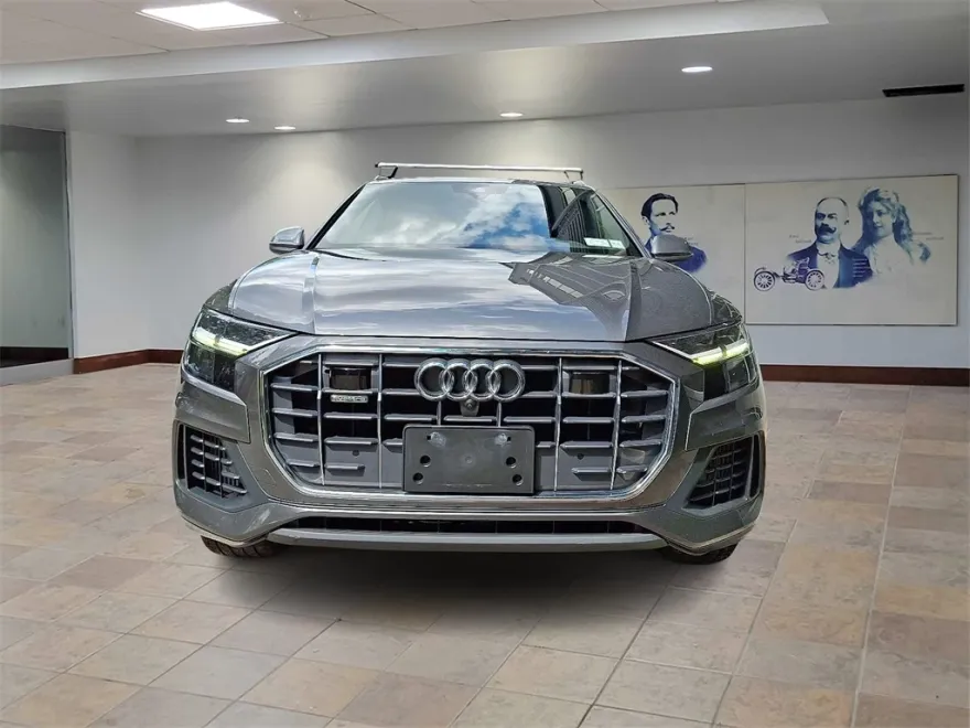 2019 Audi Q8 Premium Plus photo 1