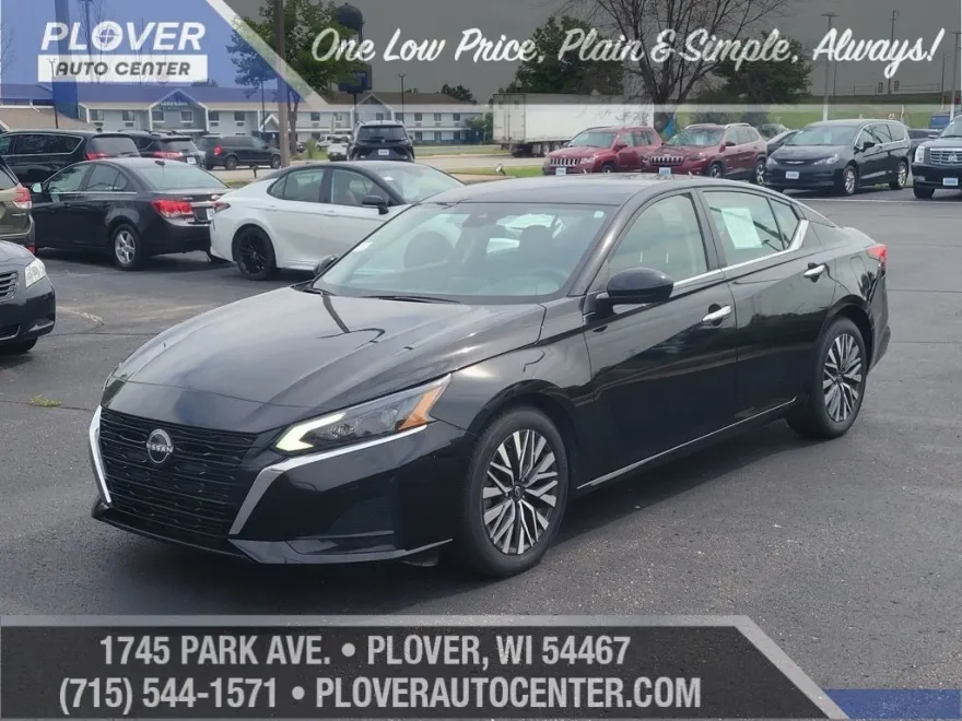 2023 Nissan Altima 2.5 SV photo 1