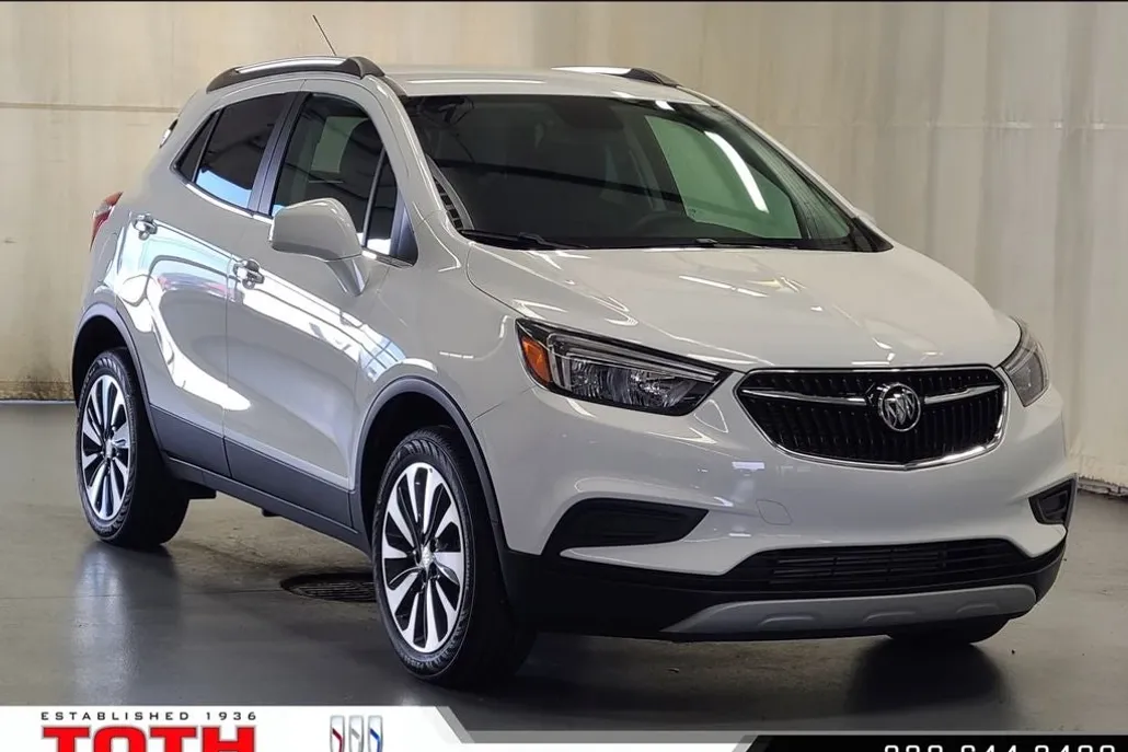 2022 Buick Encore Preferred photo 1